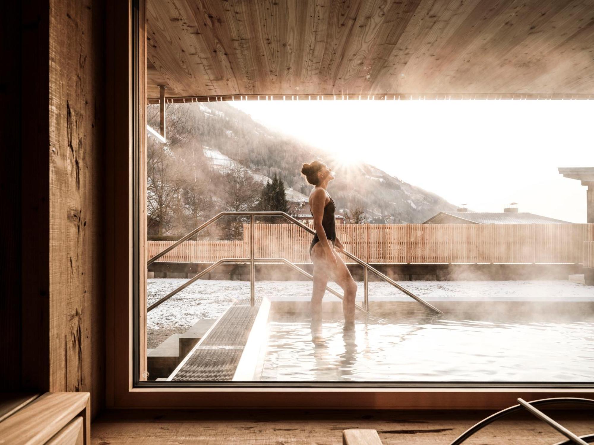 Spa & Naturhotel Outside Matrei in Osttirol Exterior foto